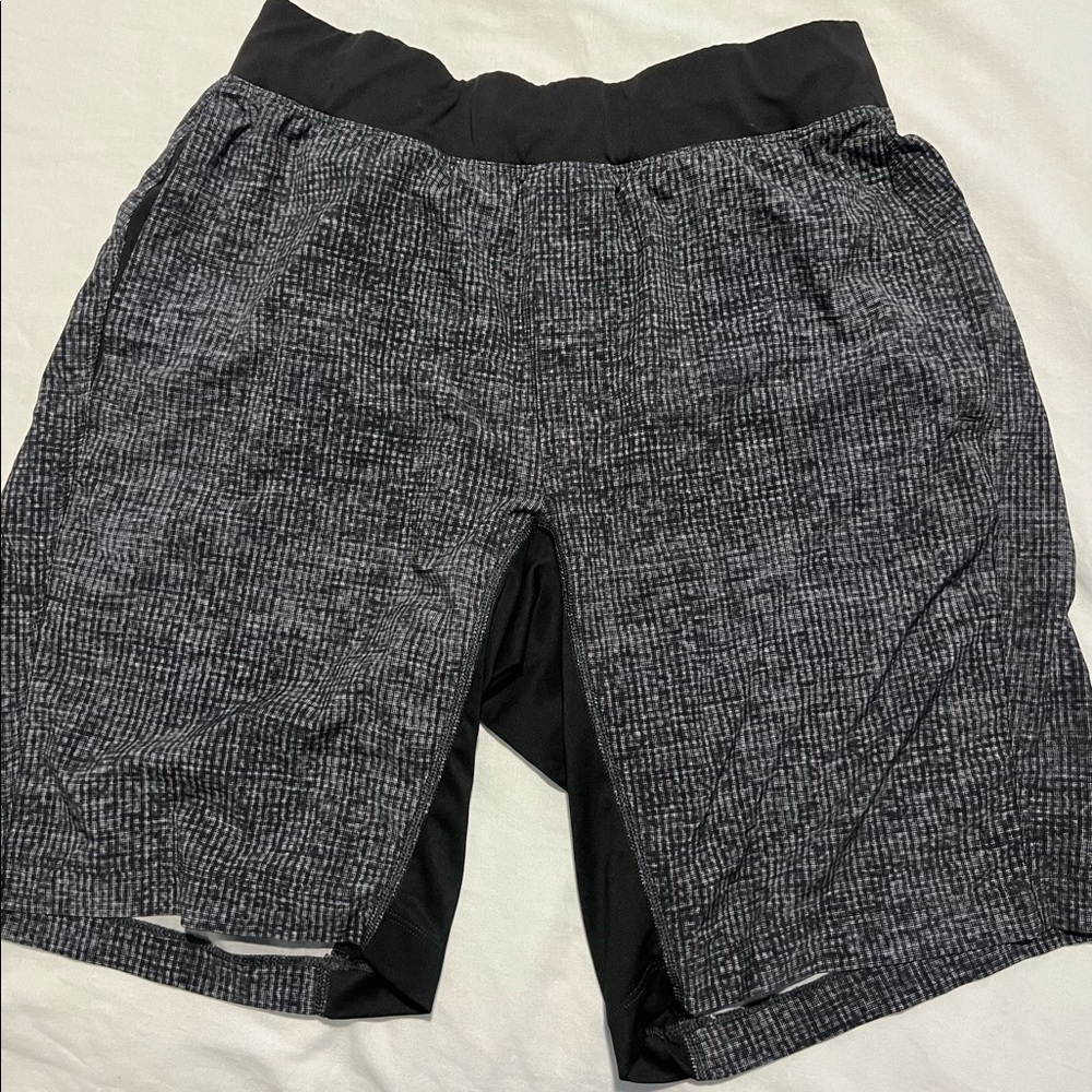 MENS LULU LINER LESS SHORTS
